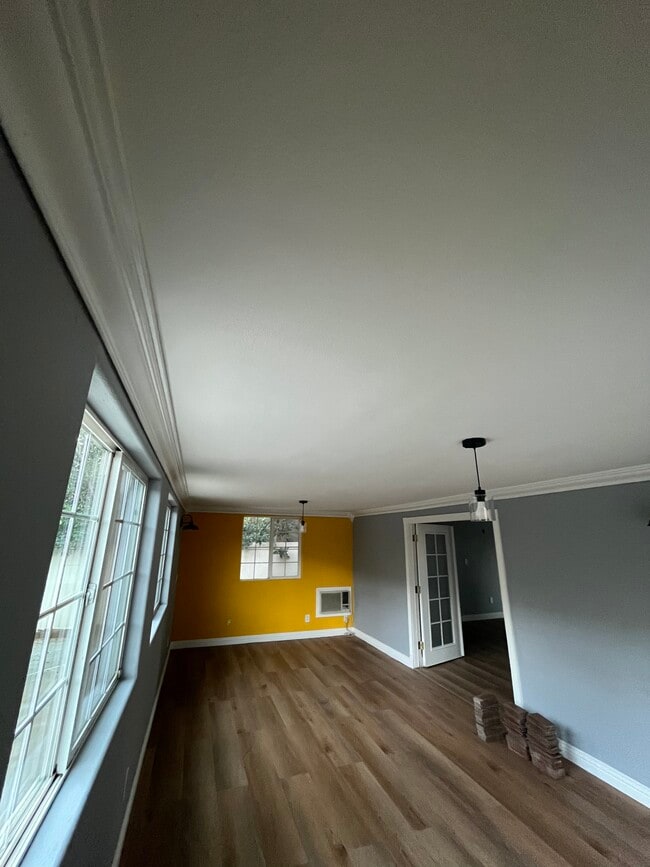 Building Photo - 22240 Wyandotte St