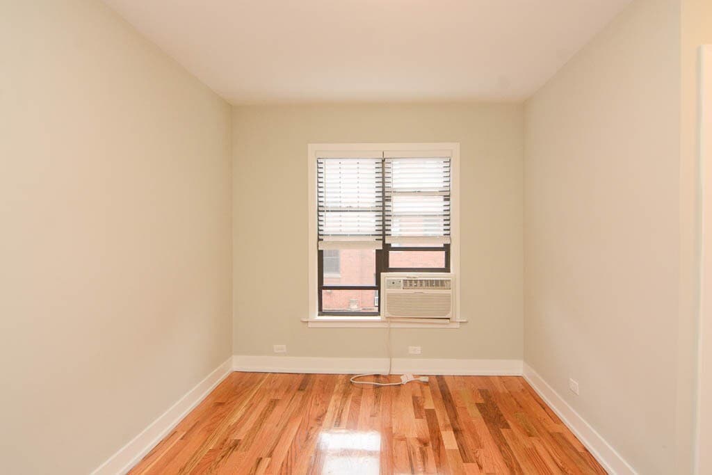 Building Photo - 2710 N Mildred Ave