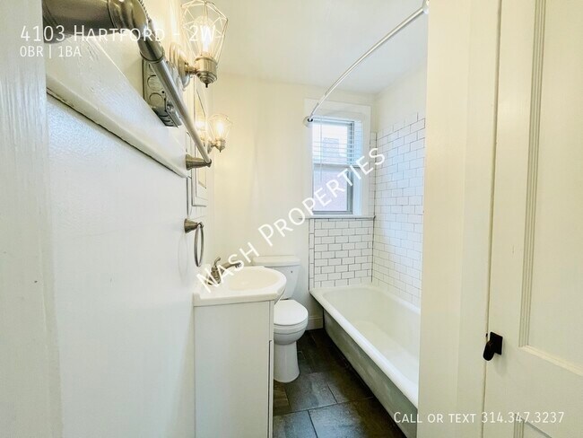 Building Photo - 4103 Hartford-2W