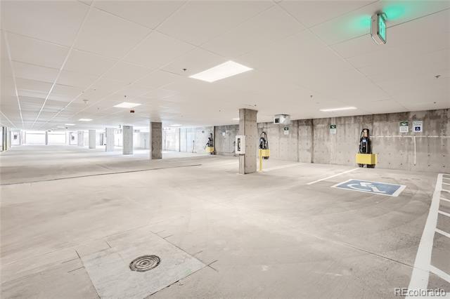 Building Photo - 4900 W 29th Ave