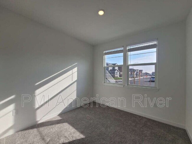 Building Photo - 9013 Allegretto Wy