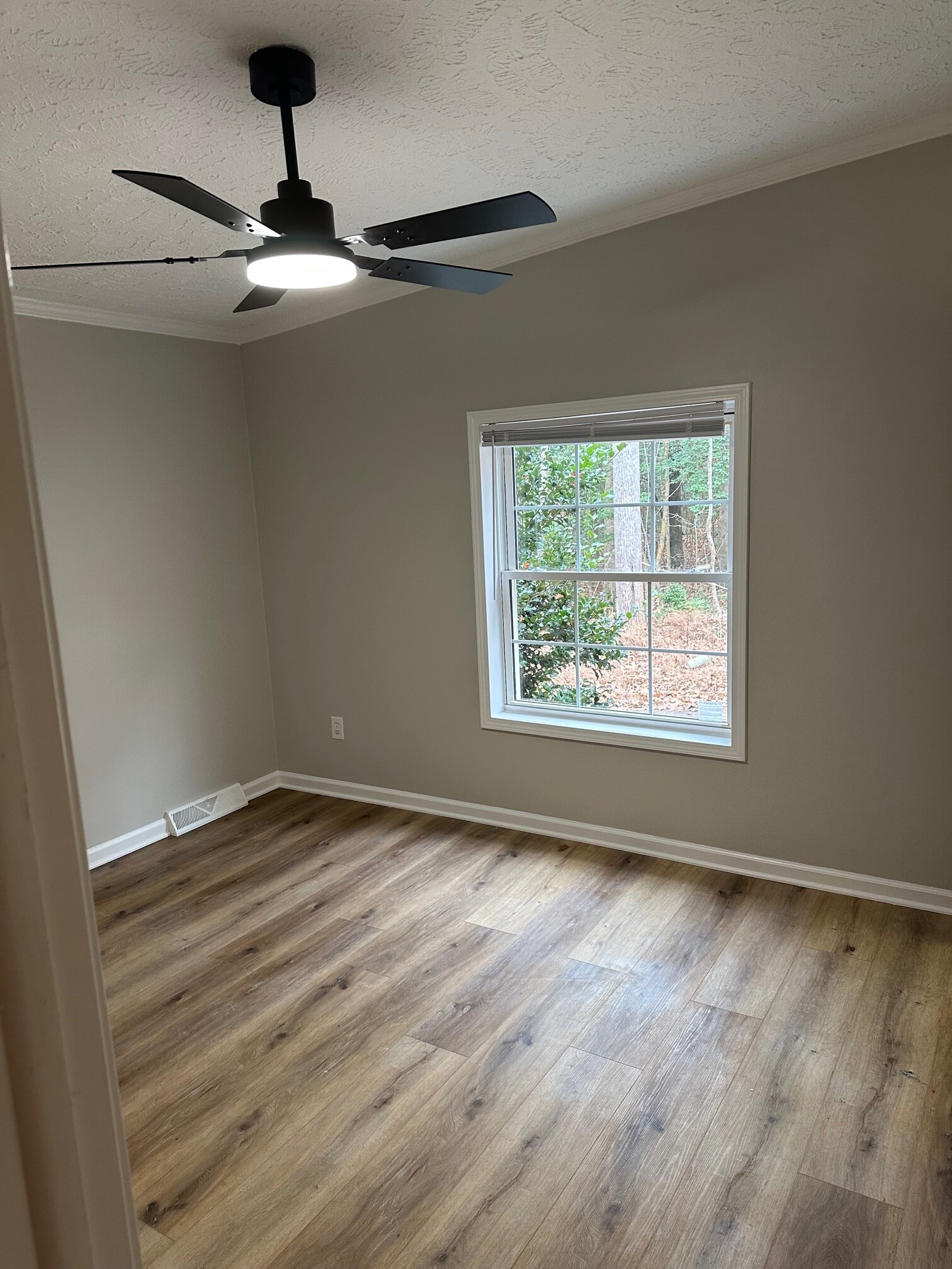 Building Photo - 105 Cherokee Trl