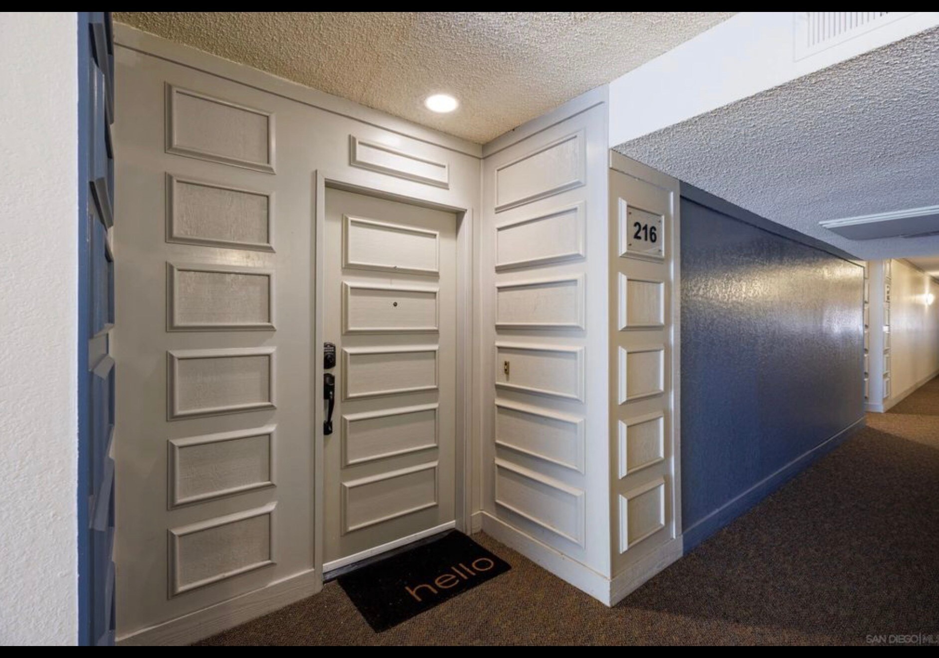 Building Photo - 10425 Caminito Cuervo