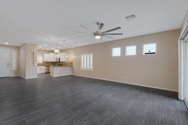 Building Photo - 26239 N 166th Ave