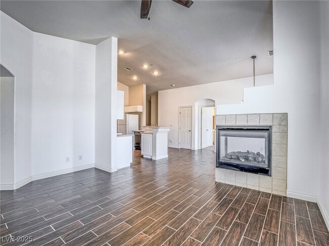 Building Photo - 1070 Thrill Ct