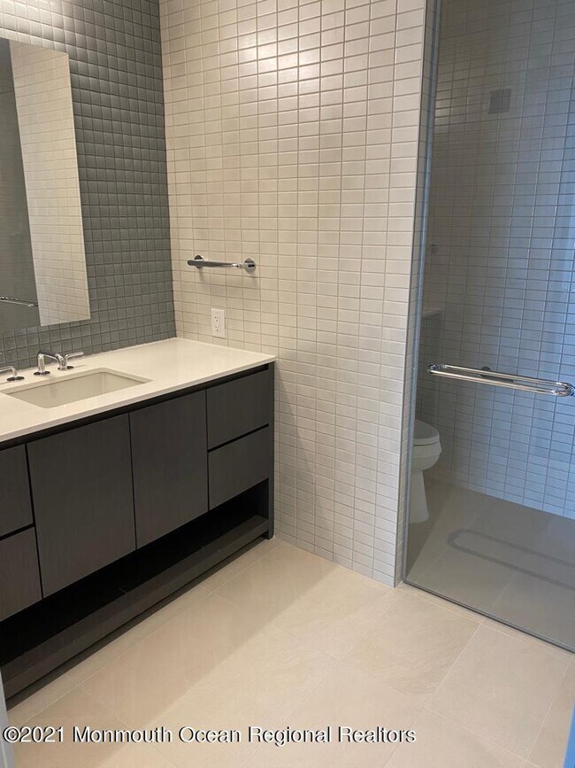 Building Photo - 30 Melrose Terrace