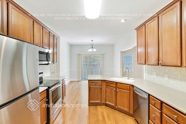 Building Photo - 3038 Brookwood Oak Ln SW