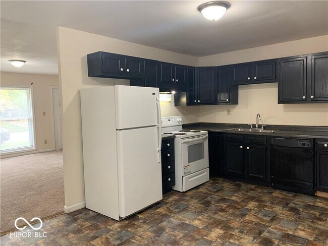 Building Photo - 8106 Laughlin Dr