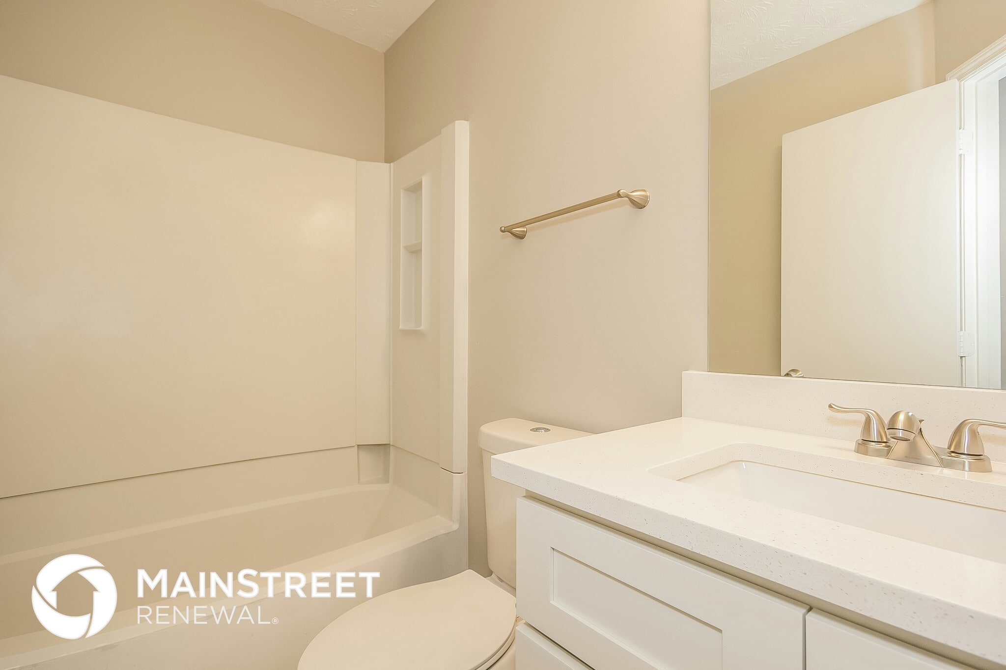 Building Photo - 733 Emerald Forest Cir SW