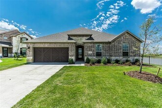 Building Photo - 3018 Comal Ct
