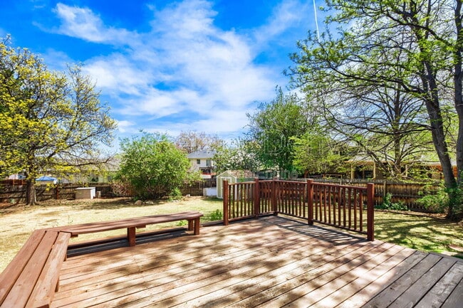 Building Photo - 8099 W 93rd Way