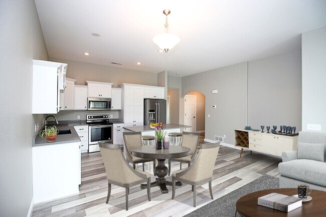 Building Photo - Exquisite 2- Bedroom Home with Modern Eleg...