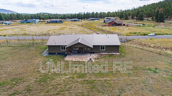Building Photo - 10272 F.W.McClure Rd