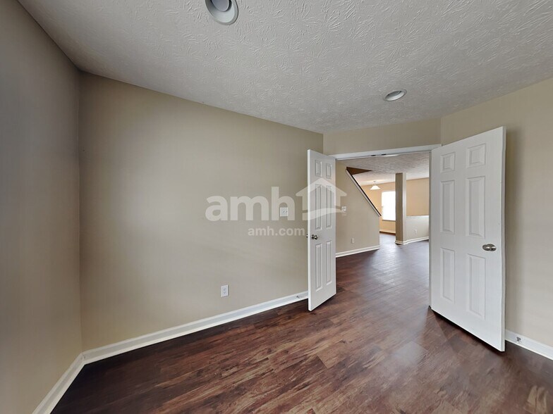 Building Photo - 6624 Coppel Ct