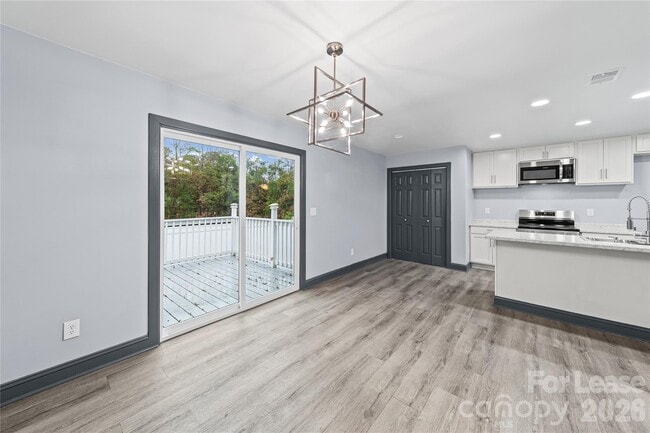 Building Photo - 109 Haddock Rd NW