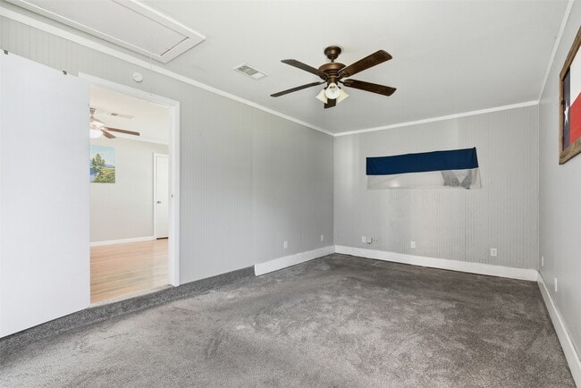 Building Photo - 1203 Valerie Ave