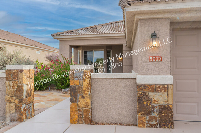 Building Photo - 5027 W Desert Chicory Pl