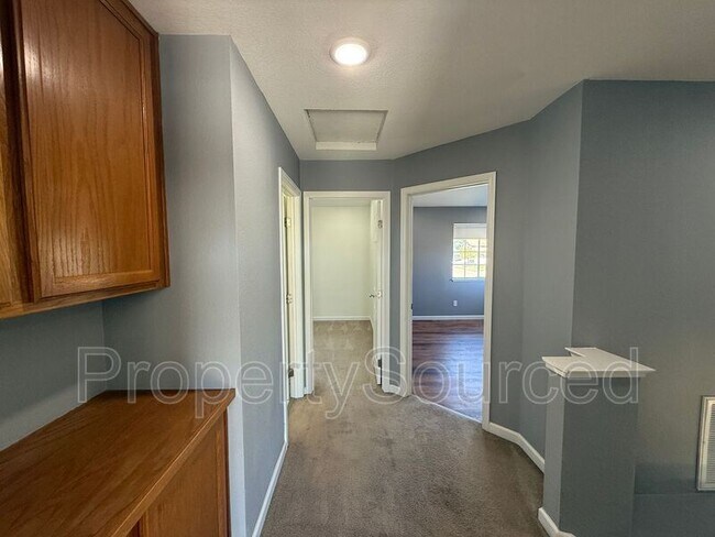 Building Photo - 1520 Andrew St