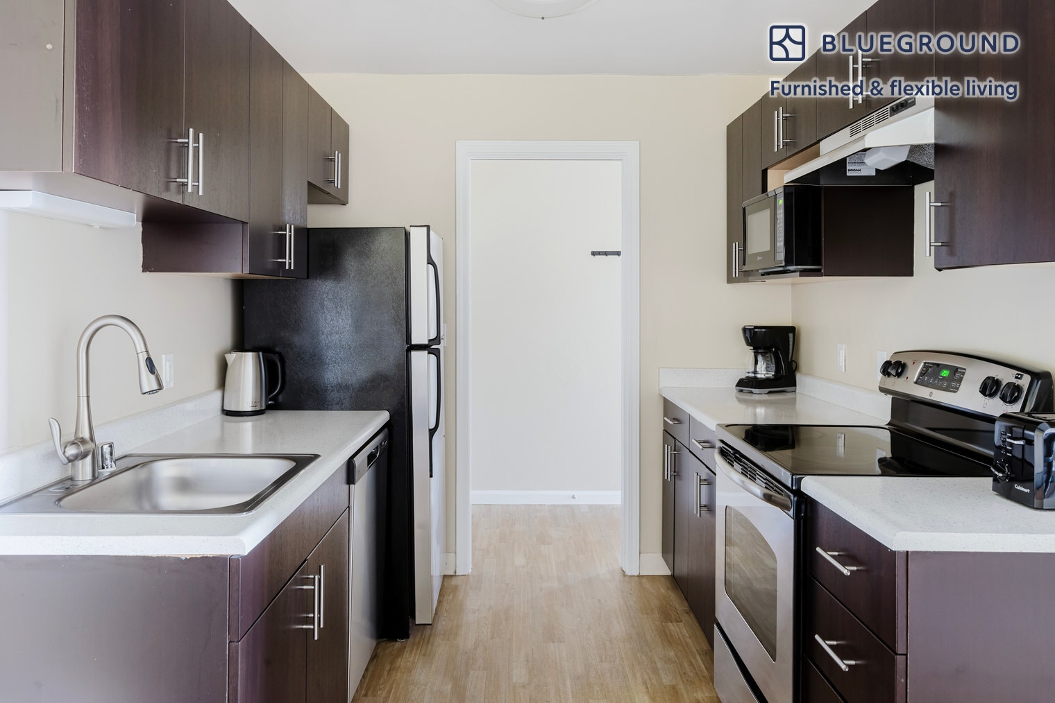 Building Photo - 600 Edgewater Blvd