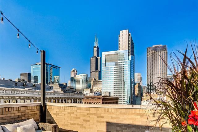 Building Photo - 6 N Michigan Ave