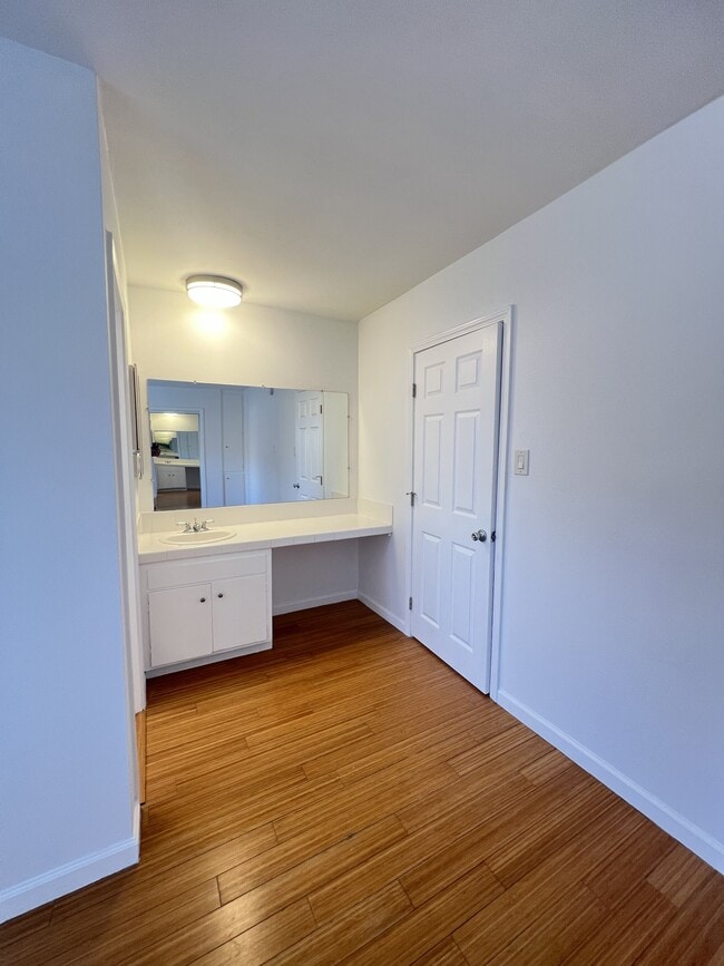 Building Photo - 2624 6th Street