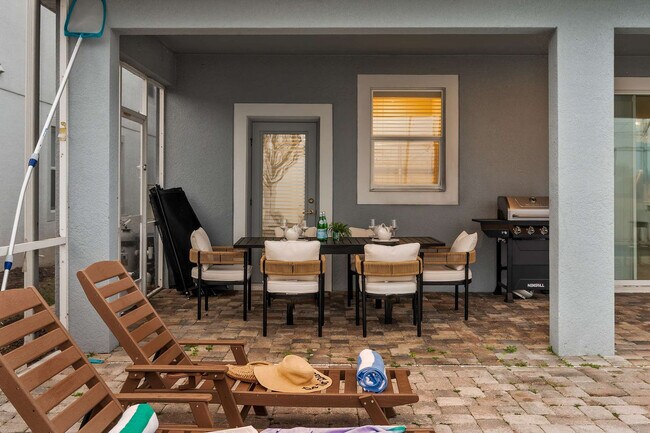 Building Photo - 1521 Flange Dr