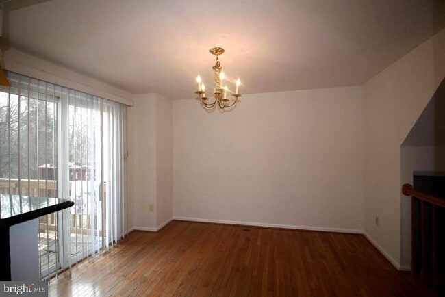 Building Photo - 10500 Prairie Landing Terrace