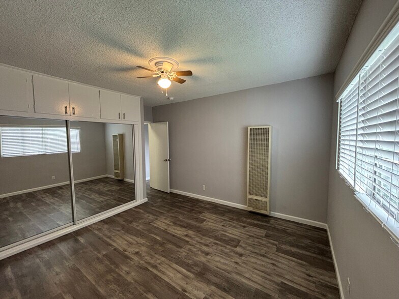 Building Photo - 3313 Artesia Blvd