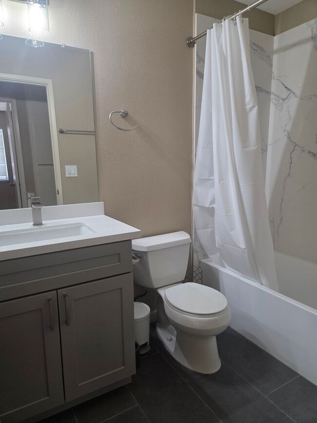 Building Photo - 3617 Scottsboro Dr