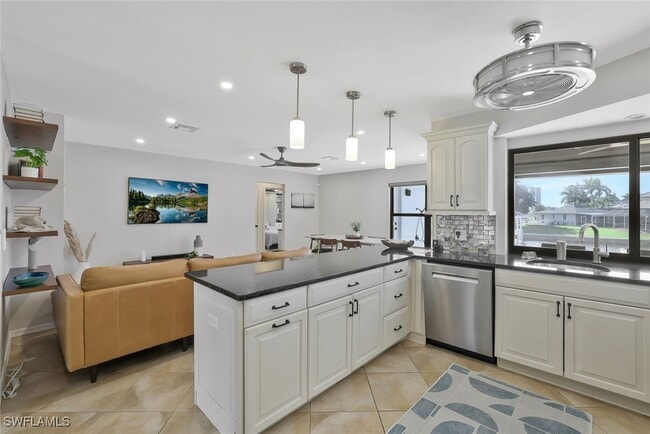 Building Photo - 50 Copperfield Ct