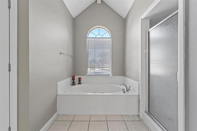 Building Photo - 8617 Jonquil Dr