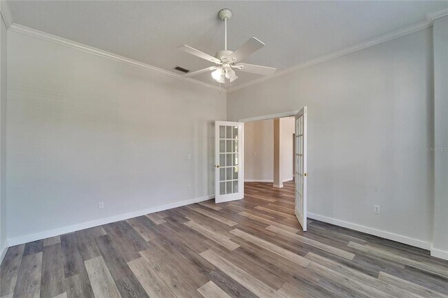 Building Photo - 5604 Skimmer Dr