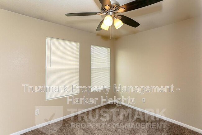 Building Photo - 3805 Wind Ct