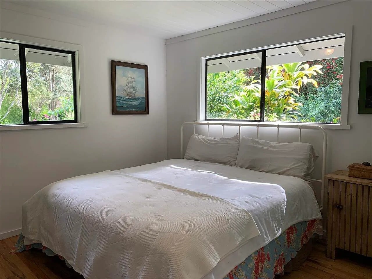 Both bedrooms have bed if needed - 2190 Piiholo Rd