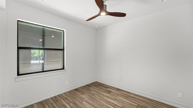 Building Photo - 8720 Cypress Lake Dr