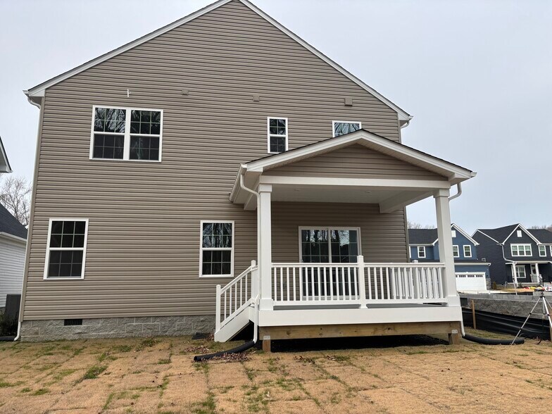 Building Photo - 108 Trawler Trip