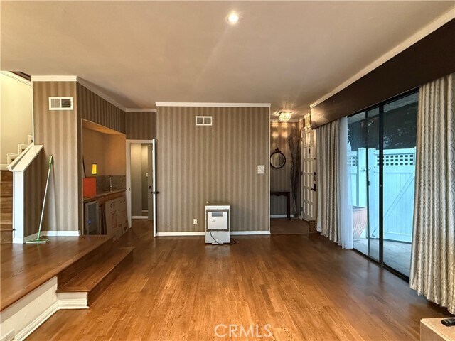 Building Photo - 1224 S Saltair Ave