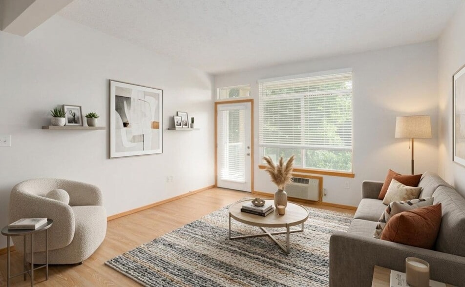 Interior Photo - The Lusitano
