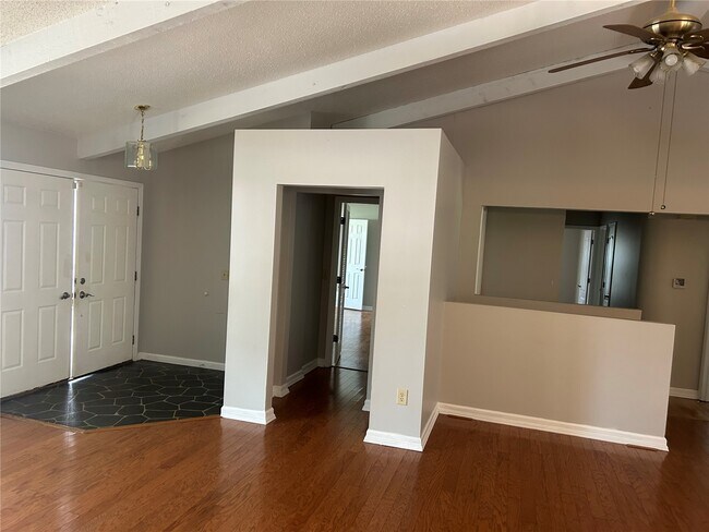 Building Photo - 216 Rue Grand Dr