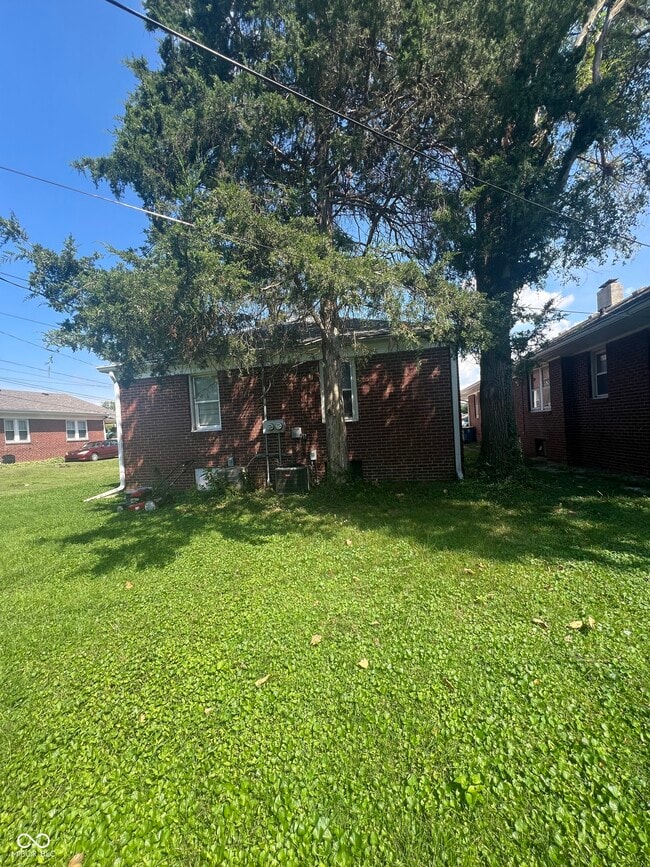 Building Photo - 5322 Winthrop Ave