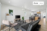 Building Photo - 1321 N June St