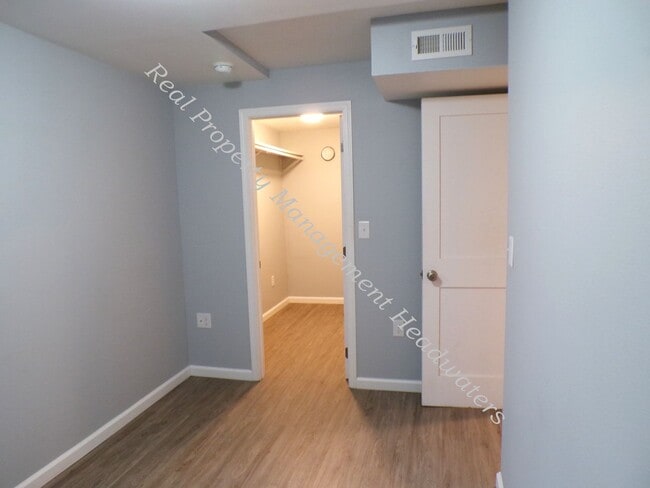 Building Photo - 1525 Aspen St