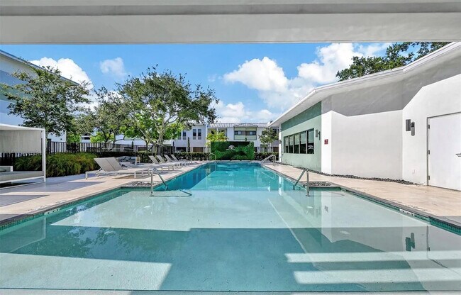 Building Photo - 4380 NW 8th Ct