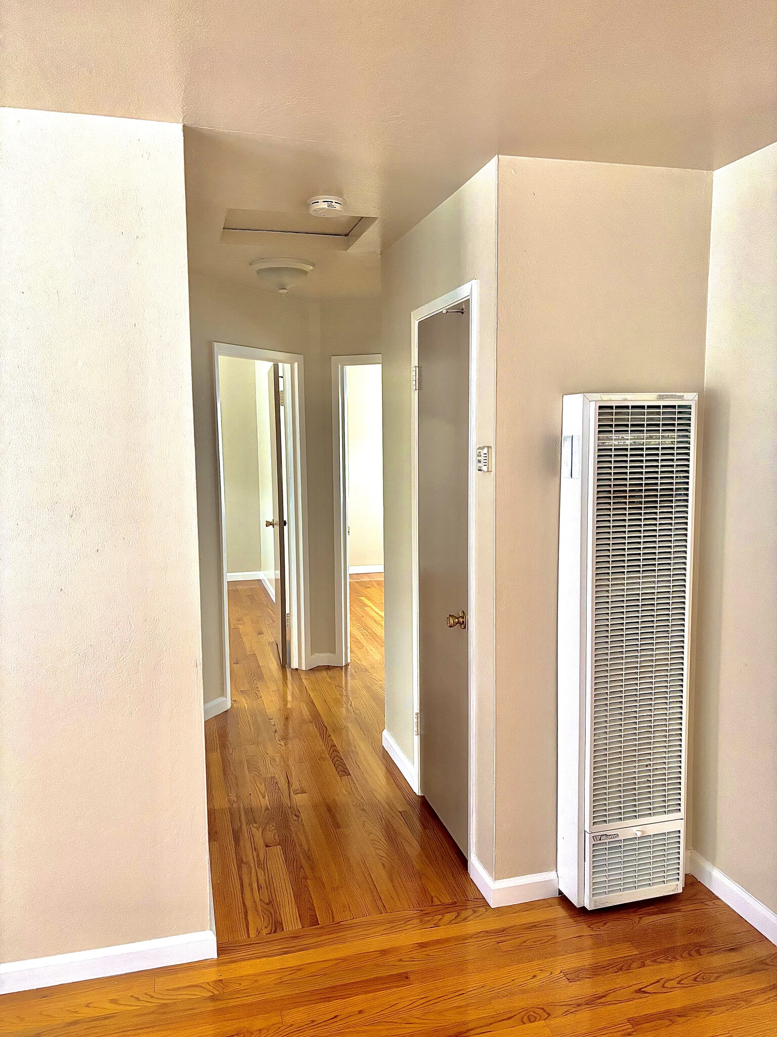 Building Photo - 676 Garland Ave