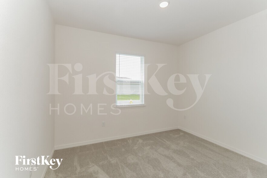 Building Photo - 125 Windsor Reserve Dr