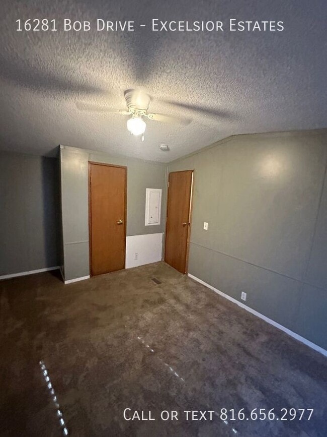 Building Photo - 16281 Bob Dr