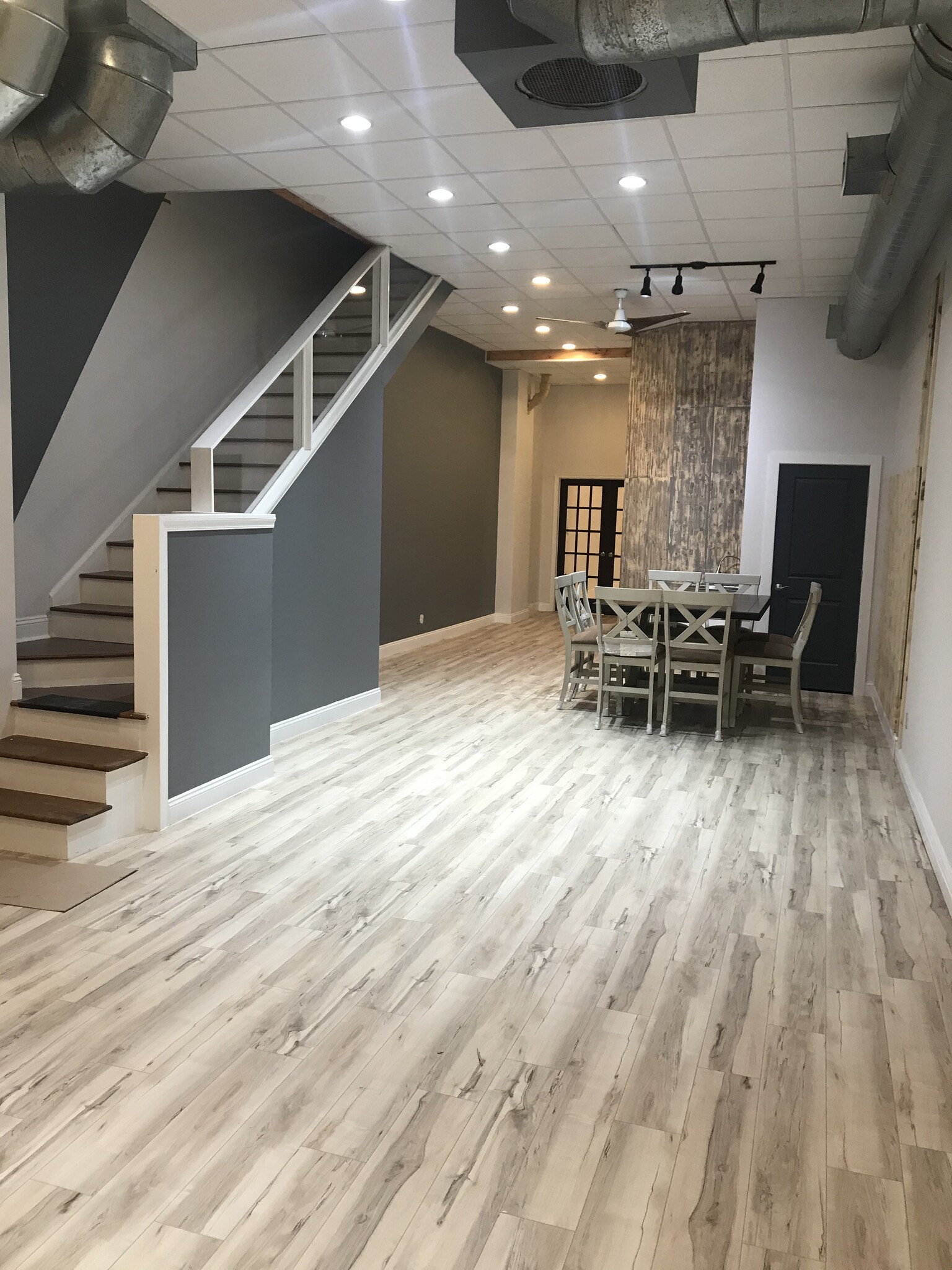 Building Photo - 809 N 2nd St