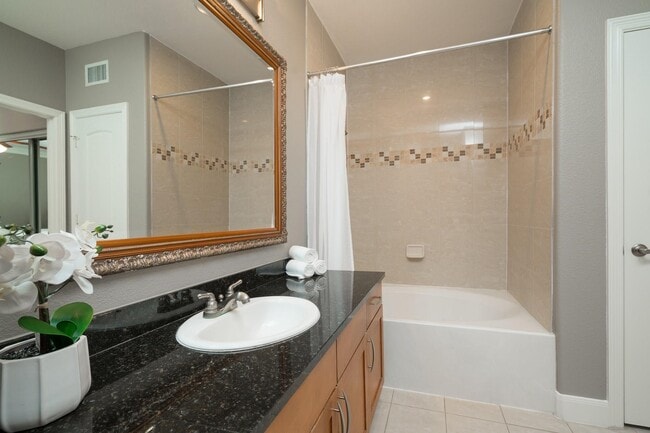 Building Photo - 2299 Lone Star Dr