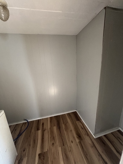 Building Photo - 221 Cherry Tree Dr