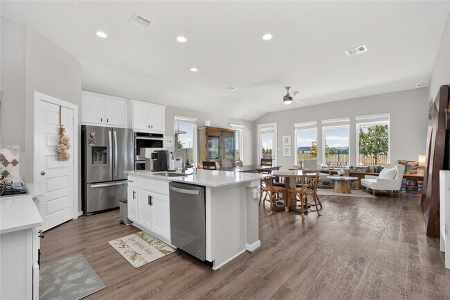 Building Photo - 3522 Gore Creek Dr